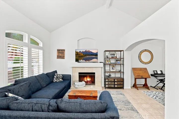 9133 Limecrest, Riverside, California 92508