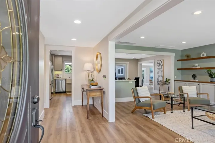 1031 Uppingham, Thousand Oaks, California 91360