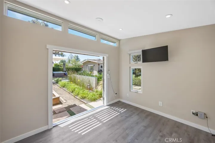 1031 Uppingham, Thousand Oaks, California 91360