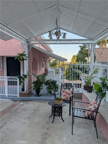 1074 N Bonnie Beach Place, Los Angeles, California 90063