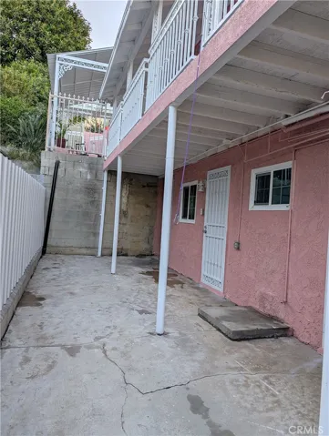 1074 N Bonnie Beach Place, Los Angeles, California 90063