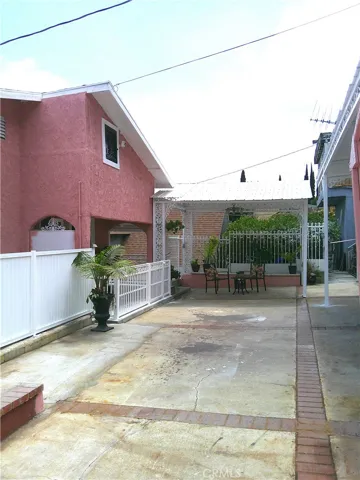 1074 N Bonnie Beach Place, Los Angeles, California 90063