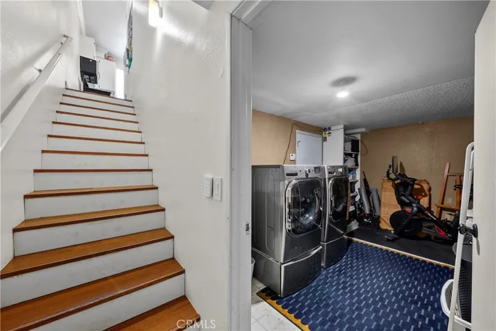 13901 Olive View Lane 27, Sylmar, California 91342