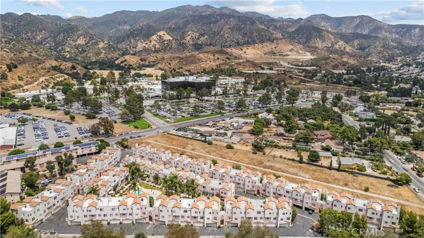 13901 Olive View Lane 27, Sylmar, California 91342