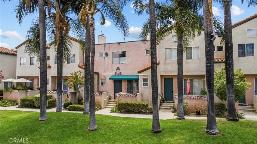 13901 Olive View Lane 27, Sylmar, California 91342