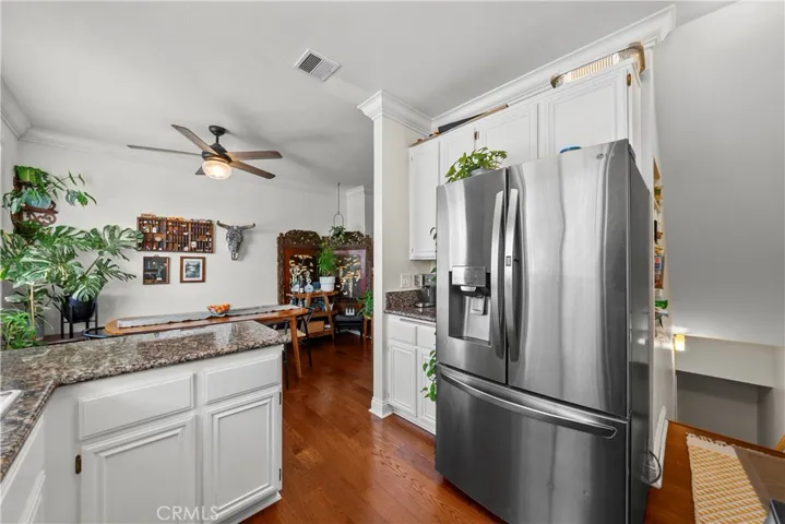 13901 Olive View Lane 27, Sylmar, California 91342