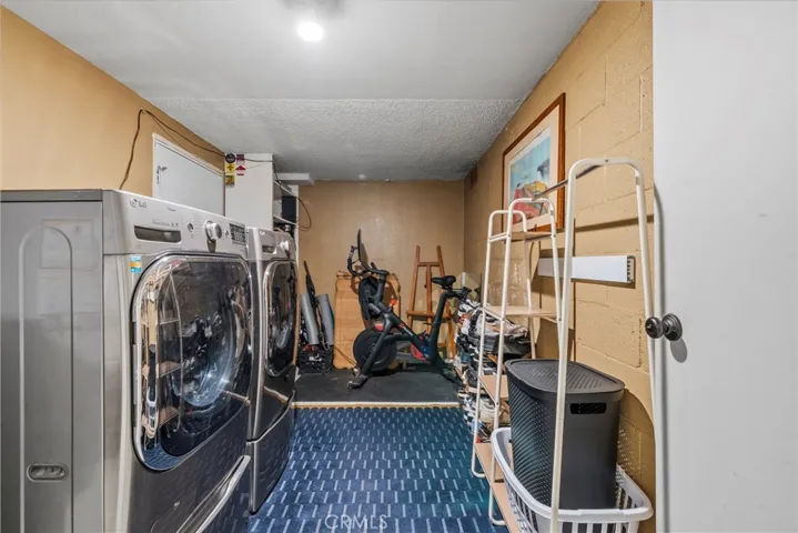13901 Olive View Lane 27, Sylmar, California 91342
