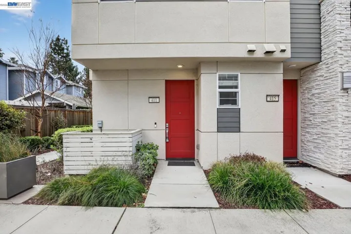 411 Rhythm Ln, Hayward, California 94544 — photo 5