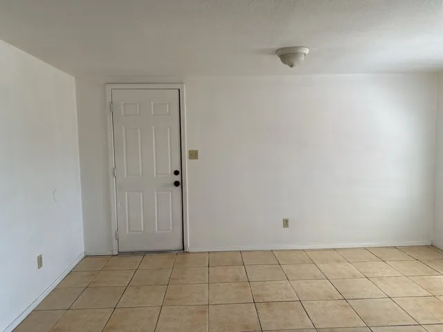 16821 Batson Road, Victorville, California 92395