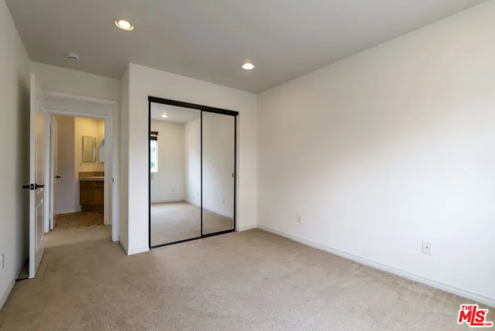 14321 Hortense Street, Los Angeles, California 91423