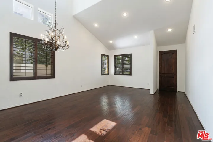 14321 Hortense Street, Los Angeles, California 91423