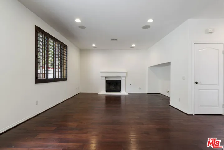 14321 Hortense Street, Los Angeles, California 91423