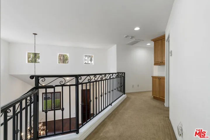 14321 Hortense Street, Los Angeles, California 91423