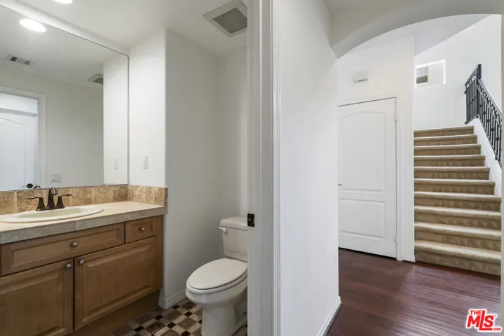 14321 Hortense Street, Los Angeles, California 91423