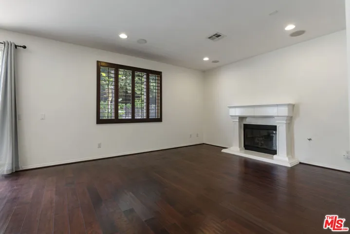 14321 Hortense Street, Los Angeles, California 91423