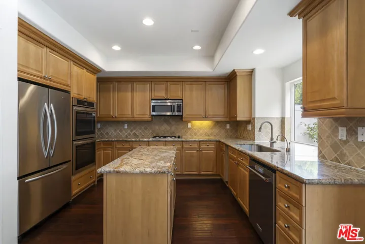 14321 Hortense Street, Los Angeles, California 91423