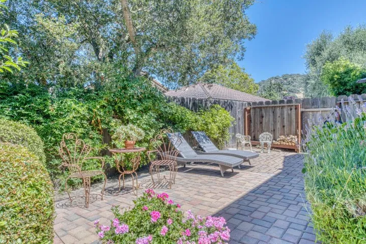 23086 Espada Drive, Salinas, California 93908