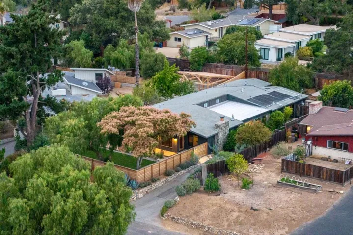 39 Lilac Lane, Carmel Valley, California 93924