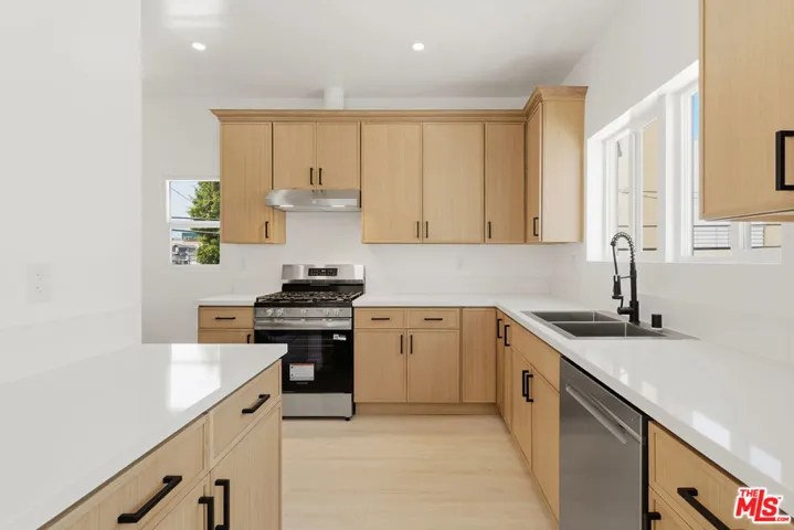 833 1/4 N Alfred Street, West Hollywood, California 90069