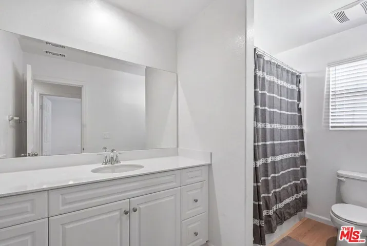 20237 Breeze Blooms Drive, Riverside, California 92507