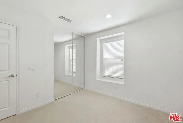 20237 Breeze Blooms Drive, Riverside, California 92507