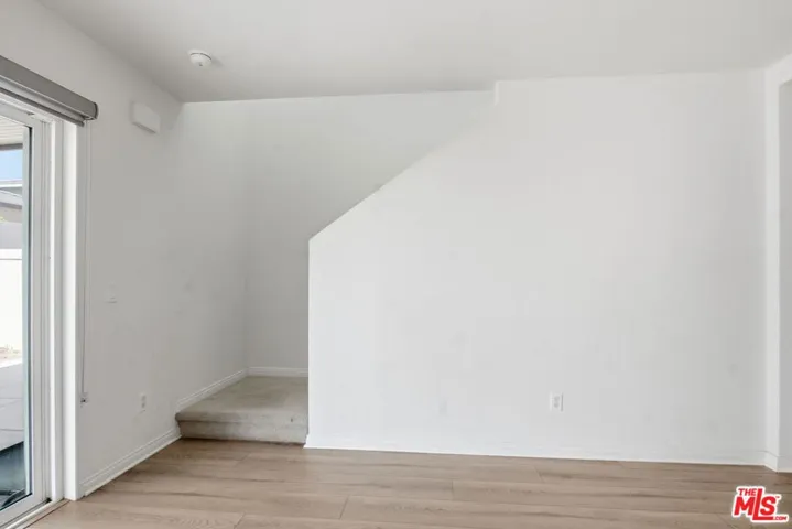 20237 Breeze Blooms Drive, Riverside, California 92507