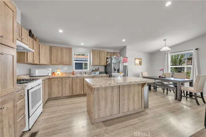 300 N Ellis 78, Lake Elsinore, California 92530