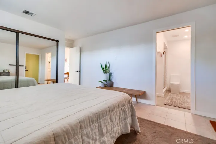 1020 Ocean Park 3, Santa Monica, California 90405