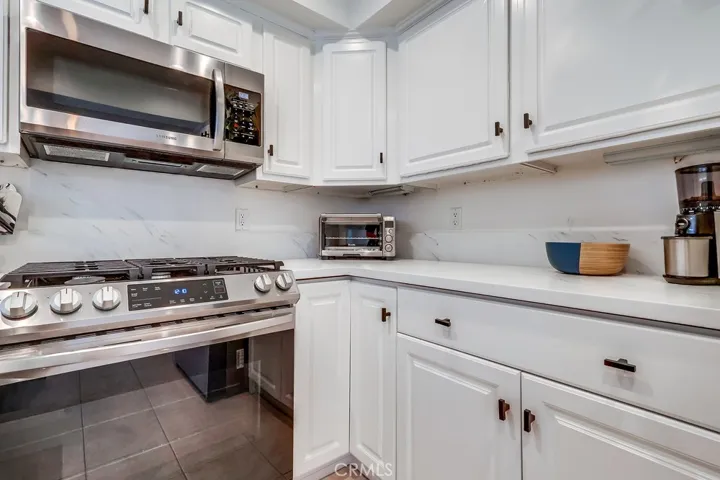 1020 Ocean Park 3, Santa Monica, California 90405