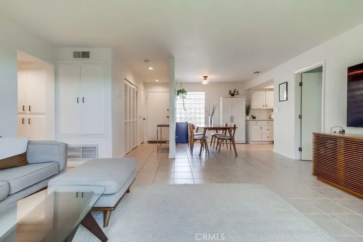 1020 Ocean Park 3, Santa Monica, California 90405