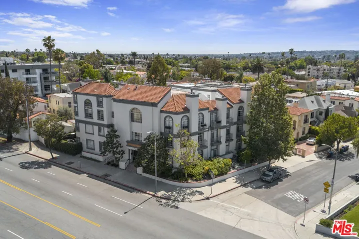 5848 W Olympic Boulevard 102, Los Angeles, California 90036