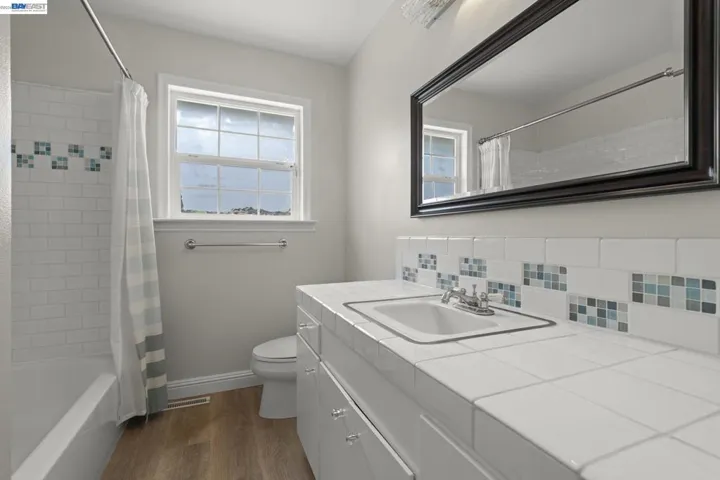647 Bonita Ave, Pleasanton, California 94566