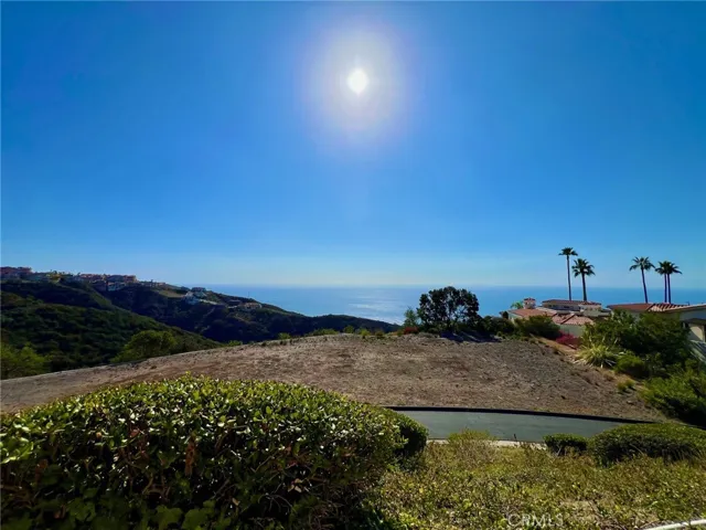 16 Saint Tropez, Laguna Niguel, California 92677