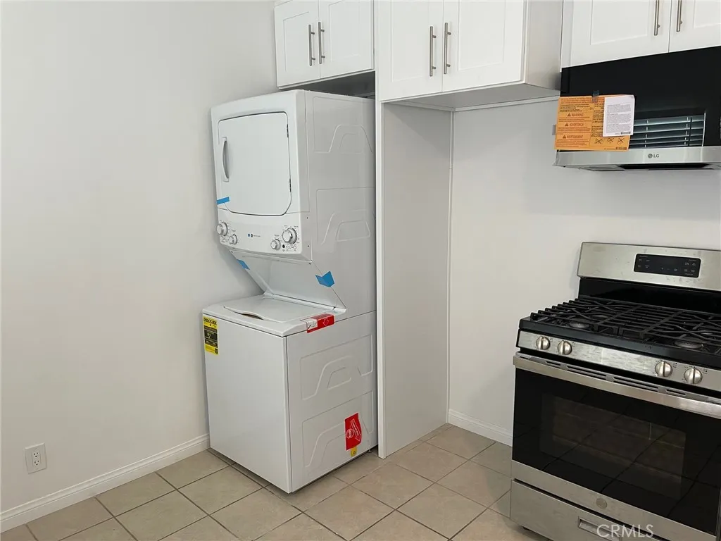 Kitchen Unit B