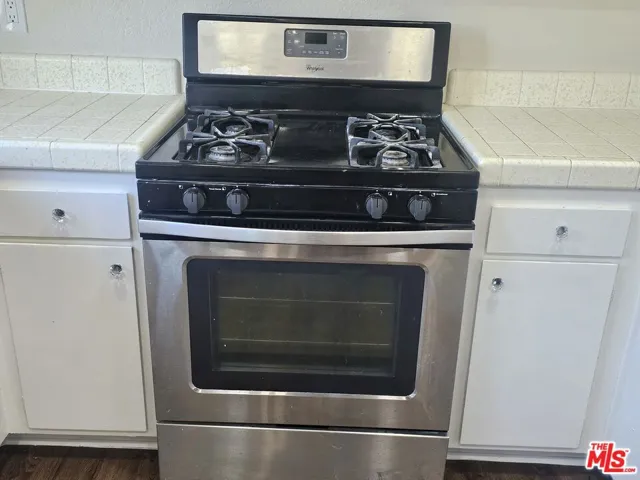 3410 Via Marina Avenue, Oxnard, California 93035