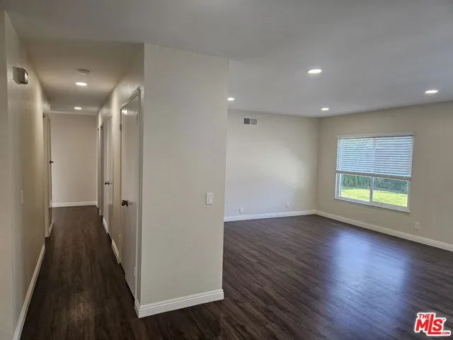 3410 Via Marina Avenue, Oxnard, California 93035