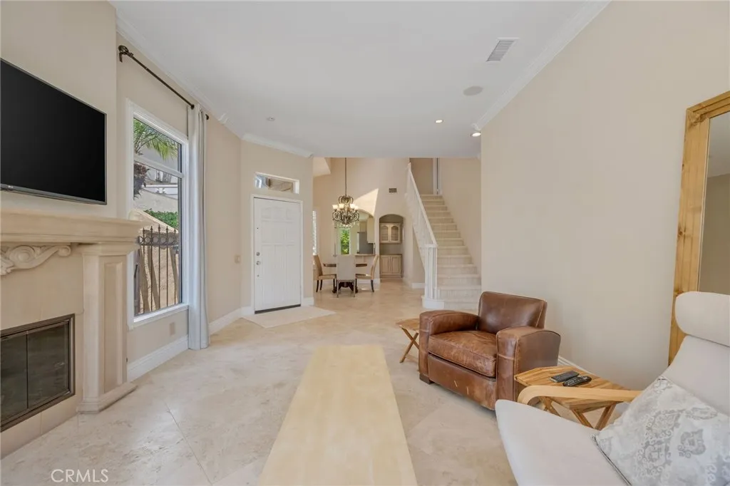 4 Reina, Dana Point, California 92629 — photo 5