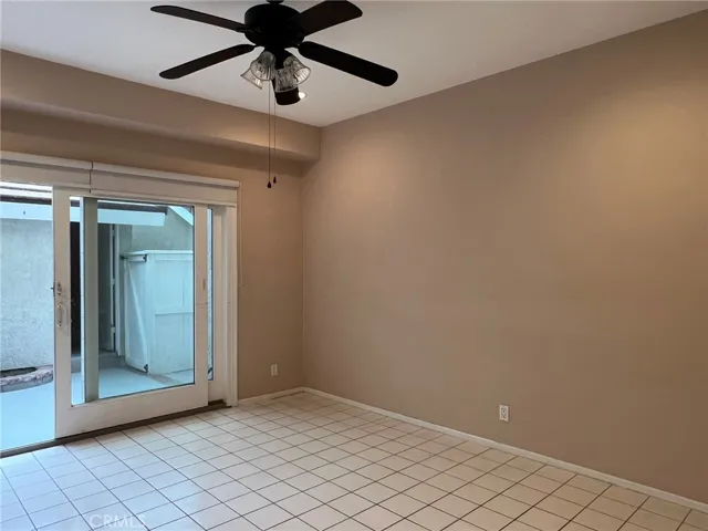 17 Goldenrod, Irvine, California 92614
