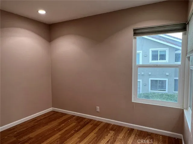 17 Goldenrod, Irvine, California 92614
