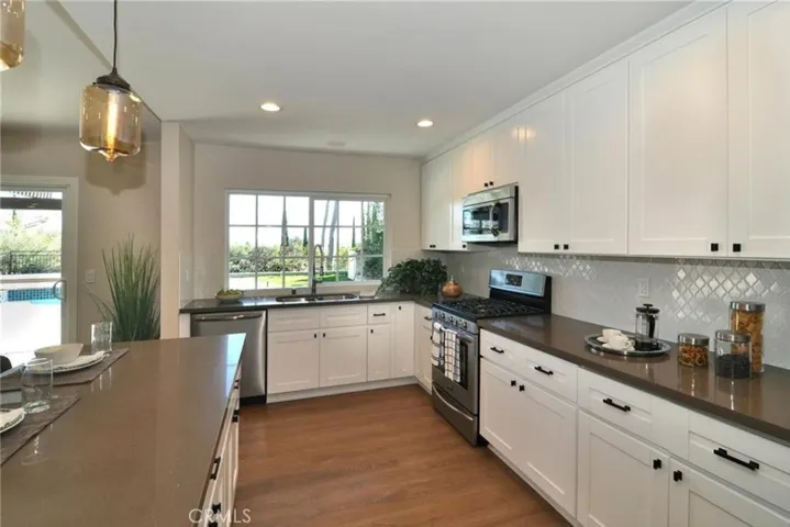 7251 Pondera Circle, West Hills, California 91307