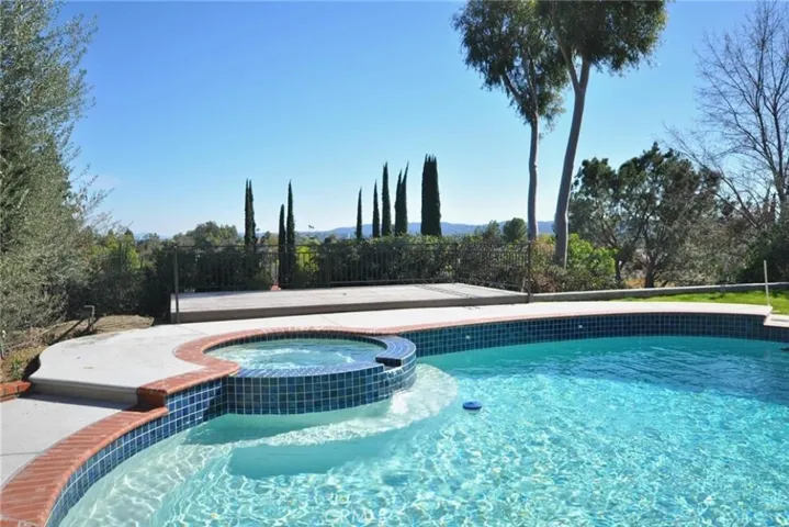7251 Pondera Circle, West Hills, California 91307