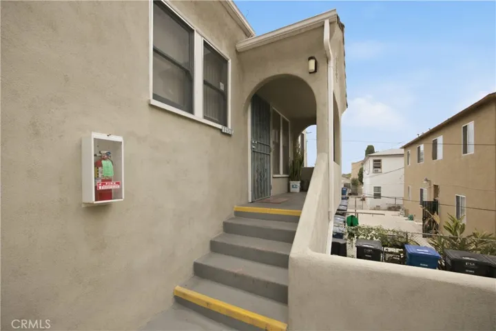 1258 S Woods Avenue, Los Angeles, California 90022