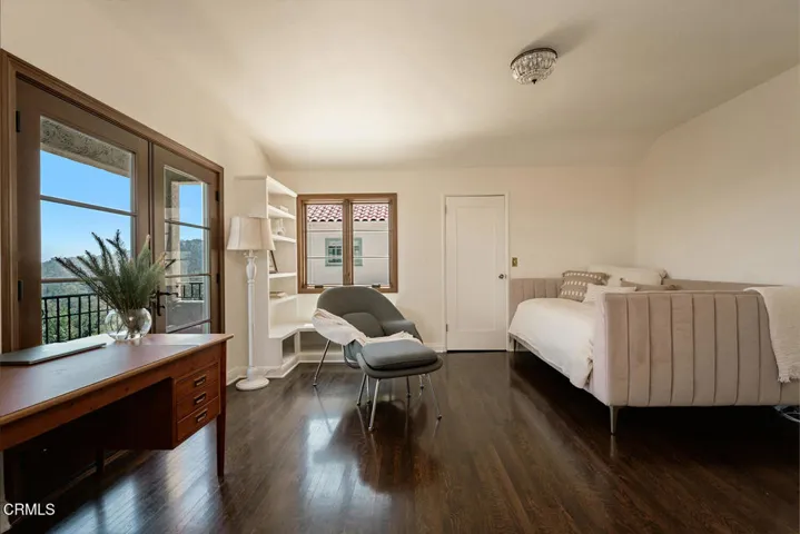 1395 Inverness Dr 21
