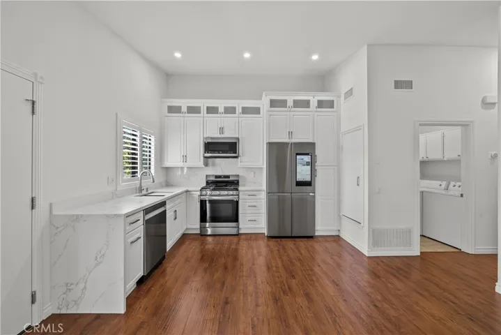 1631 Charterwood Court, Thousand Oaks, California 91362