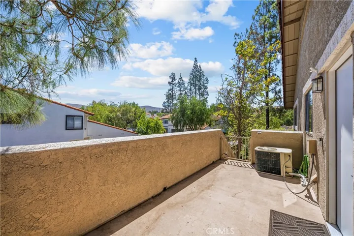 1631 Charterwood Court, Thousand Oaks, California 91362