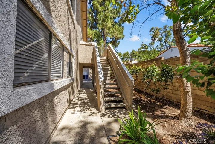 1631 Charterwood Court, Thousand Oaks, California 91362