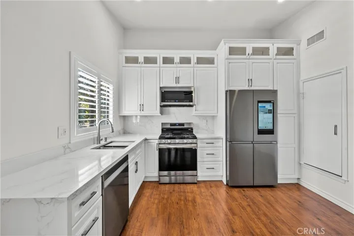 1631 Charterwood Court, Thousand Oaks, California 91362