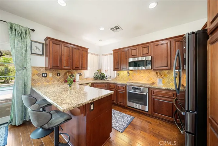 20025 Celleste, Saugus, California 91350
