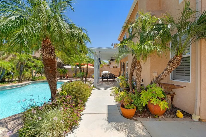 20025 Celleste, Saugus, California 91350
