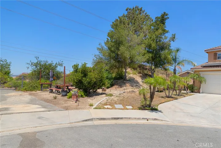 20025 Celleste, Saugus, California 91350